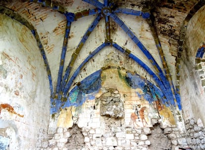 Chapel of the hermitage of the Ruesga cemetery (Cantabria).