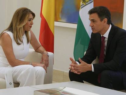 Pedro Sánchez y Susana Díaz, reunidos este lunes en el Palacio de la Moncloa. En vídeo, declaraciones de la presidenta andaluza.