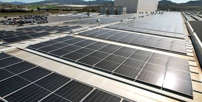 Instalación fotovoltaica para autoconsumo en La Comarca Meats (Murcia).