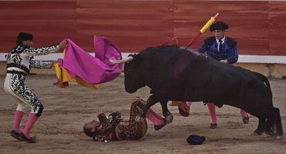 Un momento de la corrida del pasado día 9 en Pamplona.