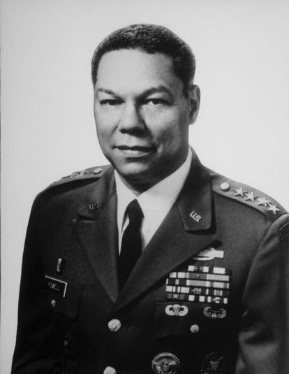 Colin Powell en una imagen de archivo antes de ser nombrado Jefe del Estado Mayor Conjunto, máximo cargo militar de EE.UU. en el Departamento de Defensa que ocupó entre 1989 y 1993.