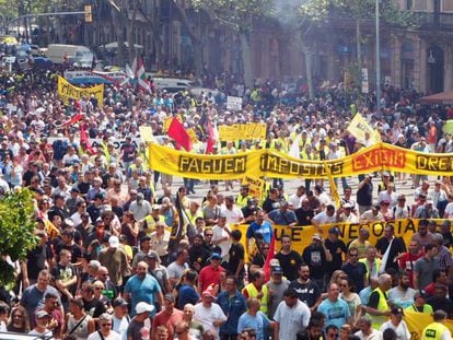 Manifestación de taxista en Barcelona este miércoles.