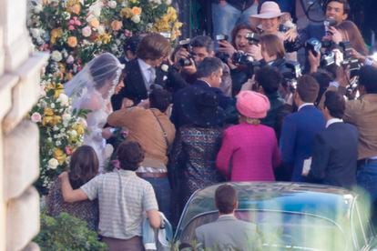 Una escena que recrea la boda de Maurizio Gucci con Patrizia Reggiani.