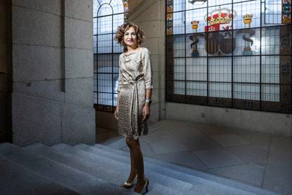 María Jesús Montero, vicepresidenta cuarta y ministra de Hacienda, fotografiada en la sede del Ministerio de Hacienda, en Madrid