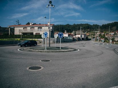 Lugar de Bordóns, en Sanxenxo (Pontevedra), donde la joven sufrió un intento de atropello por su ex pareja.