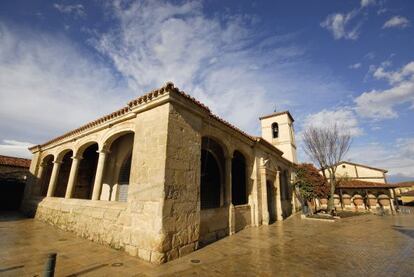 La iglesia de San Pedro Apostol, en Torremocha de Jarama.