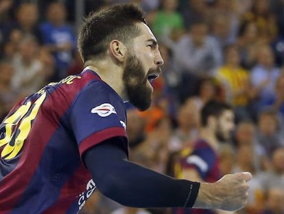 Karabatic celebra uno de sus goles ante el Zagreb.