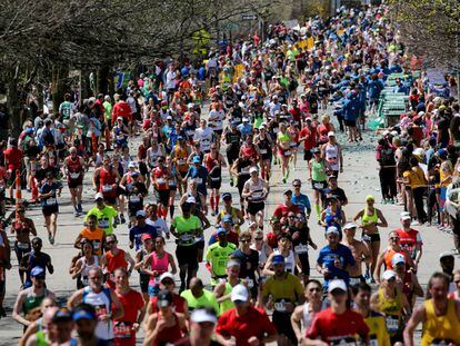 Corredores del maratón de Boston, durante la edición de 2017. / CRAIG F. WALKER (GETTY)