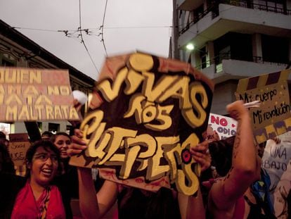 marchas feministas en ecuador