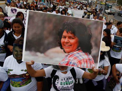 Manifestación en Tegucigalpa en recuerdo de Berta Cáceres.