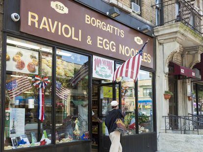 Una tienda de productos italianos en Arthur Avenue, donde se concentra esta comunidad en el Bronx (Nueva York). 