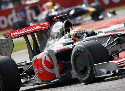 El piloto británico consigue la 'pole' en Monza