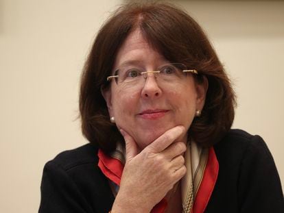 Elizabeth McCaul, miembro del COnsejo de Supervisión del BCE.