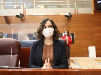 La presidenta de la Comunidad de Madrid, Isabel Díaz Ayuso, este jueves durante una sesión plenaria en la Asamblea de Madrid (España).