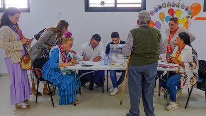 El Rocio (Almonte) 28/05/23. día de votaciones municipales  foto.Alejandro Ruesga