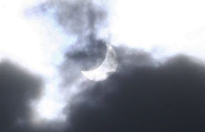 L&#039;eclipsi de Sol vist des de Girona.