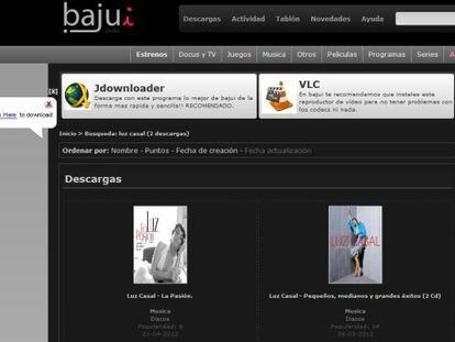 Dos enlaces a la descarga de discos de Luz Casal en la p&aacute;gina web &#039;bajui.com&#039;.