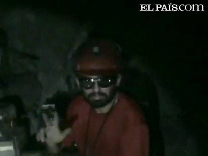 En un nuevo vídeo de 20 minutos, los trabajadores de la mina San José relatan a sus familiares y a las autoridades cómo ha cambiado su estancia gracias a los objetos que le mandan desde el exterior . <strong>Especial: <a href="http://www.elpais.com/especial/33-vidas-bajo-tierra/">Mineros atrapados en Chile</a></strong> 