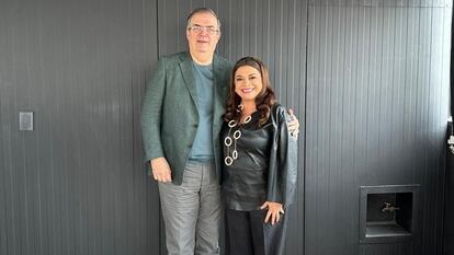 Marcelo Ebrard y Clara Brugada, en una imagen compartida en redes sociales por el excanciller.