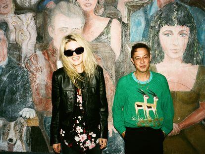 Alison Mosshart y Jamie Hince, con la satisfacción que deja en el rostro publicar otro buen álbum.