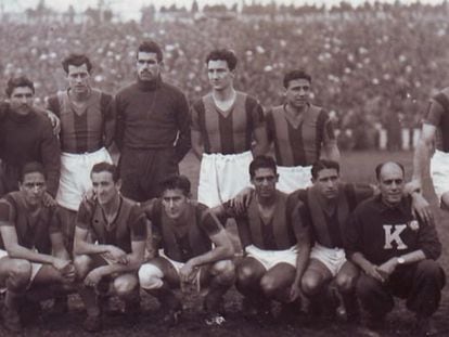 Una alineación de San Lorenzo en su gira por España en 1947.