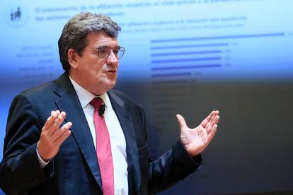 The Minister of Inclusion, Social Security and Migration, José Luis Escrivá, in a presentation on May 19.