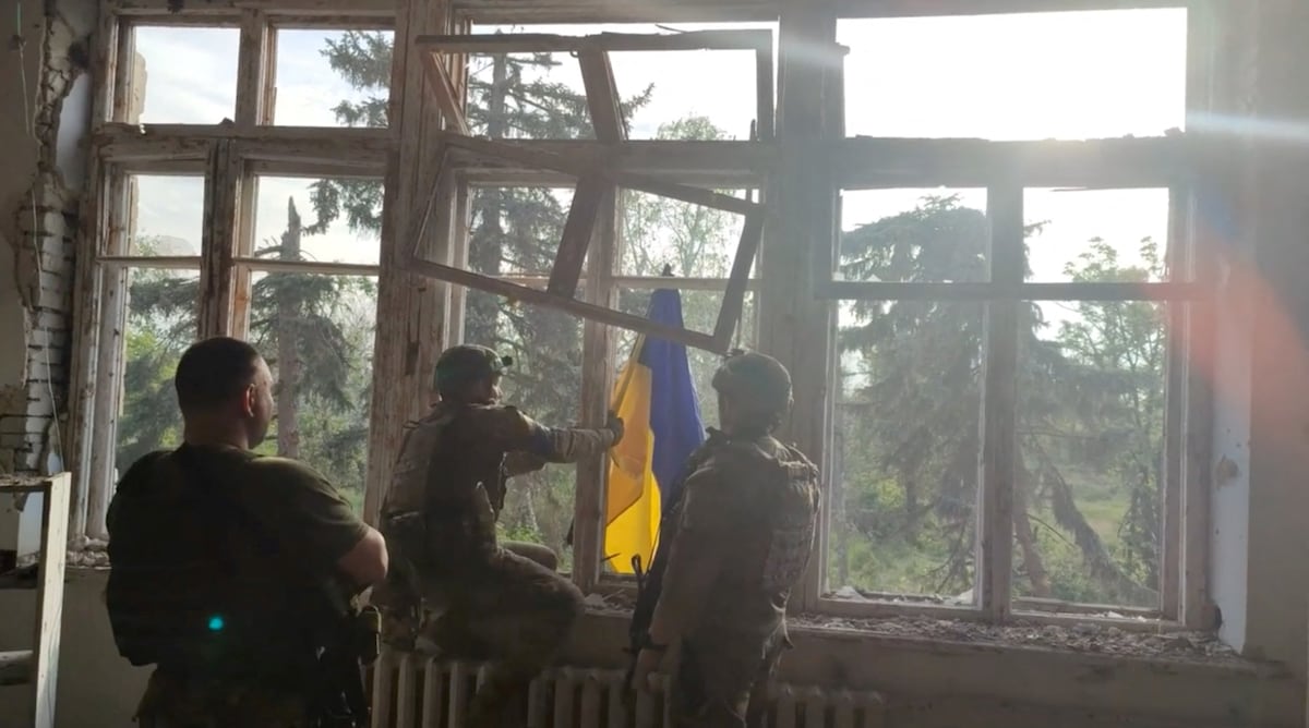 La crecida del Dnieper permite a Rusia reforzar sus defensas en el este ante la counterofensiva ukrania |  Internacional
