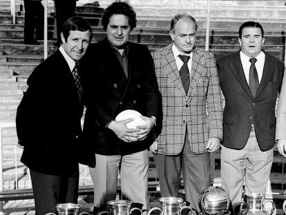 Raymond  Kopa, Jose Hector Rial, Alfredo Di Stefano, Ferenc Puskas y Paco Gento en 1977.