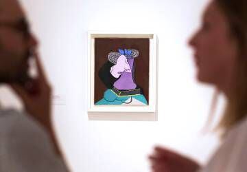 El cuadro 'Sombrero de paja con follaje azul', de Pablo Picasso, obra de la exposición Calder-Picasso.