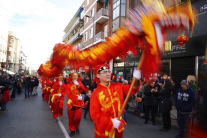 Conocido también como el Festival de Primavera, el Año Nuevo Chino, es la celebración más importante de las fiestas tradicionales del país asiático.