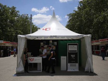 Caseta de EL PA&Iacute;S en la Feria.