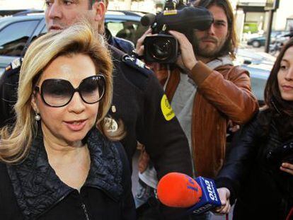 Maria Ant&ograve;nia Munar llega a los juzgados de Palma en 2010.