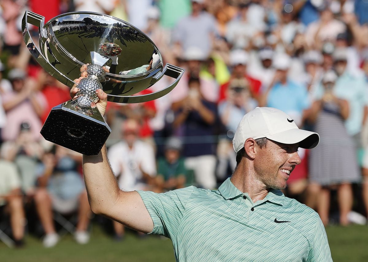 Rory McIlroy wins the FedEx Cup Final with a great comeback against