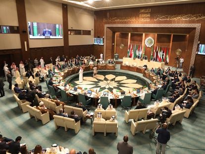 Reunión de emergencia de los ministros de Exteriores de la Liga Árabe, este domingo en El Cairo.