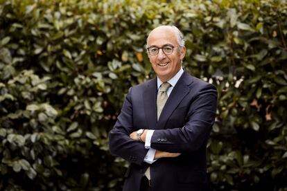 El CEU  ha elevado su fondo de ayudas al estudio un 10% en comparación con el año anterior, hasta los de 17,2 millones de euros en este curso. En total se han otorgado 6.253 ayudas a 4.940 familias. En la foto, Javier Tello, director general.