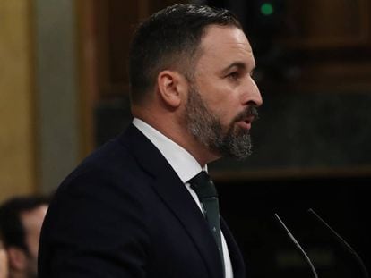 Santiago Abascal durante el pleno para la segunda votación de investidura en el Congreso de los Diputados. 
   