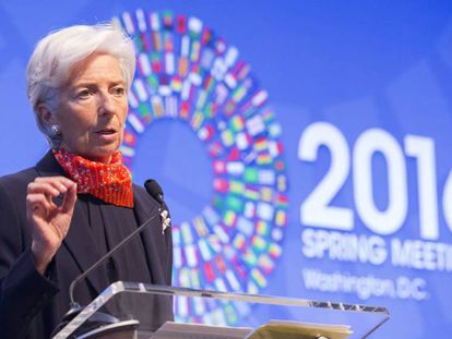 La directora general del Fondo Monetario Internacional (FMI), Christine Lagarde, ayer lunes en Washington.