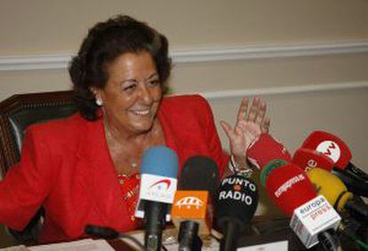 Rita Barberá, en la conferencia de prensa en el Ayuntamiento de Valencia.