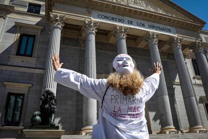 Manifestación médicos madrileños Congreso de los Diputados en Madrid