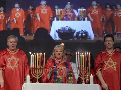 Un ritual de la Cábala durante la feria MAGiC Internacional, sobre nueva espiritualidad y crecimiento personal, en noviembre de 2014