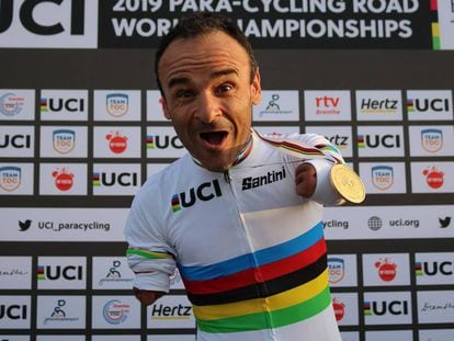 Ricardo Ten, tras su victoria en el último Mundial de ciclismo.