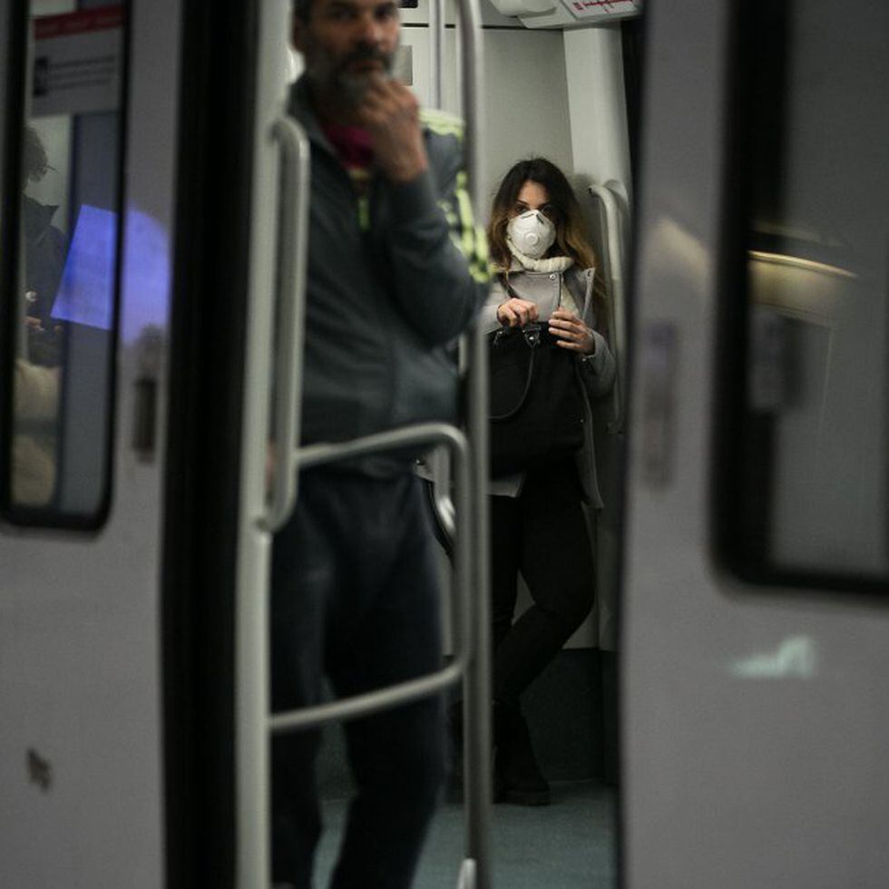 Top 78+ imagen mujer muere en el metro