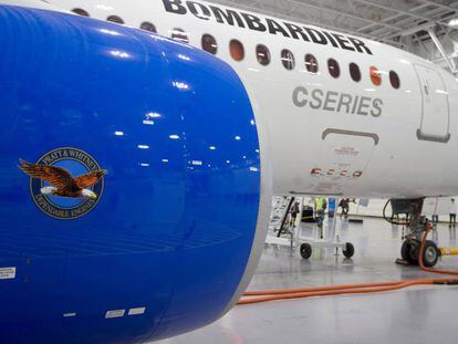 Un avi&oacute;n del modelo CSeries de Bombardier