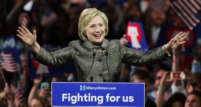 La candidata a la nominación demócrata Hillary Clinton, en un mitin en Filadelfia.