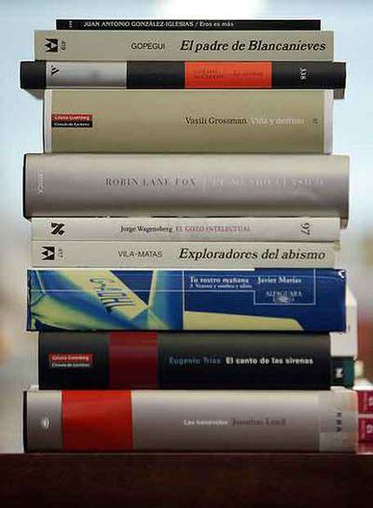 Ejemplares de los diez libros del año seleccionados por <i>Babelia.</i>