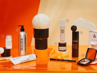 <b>1. Bálsamo reparador de Kristin Ess.</b> Ayuda a controlar los mechones rebeldes y potencia el brillo del pelo. Lo ideal es usarlo por la noche, por eso incluye un gorro que evita que se manche la almohada. 21,99 euros en sephora.es. <br> <b>2. Jabón para cuerpo y pelo de SA.AL&CO.</b> Con aceite de nuez de macadamia, savia de abedul y proteínas de trigo. 32 euros en abanuc.com. <br> <b>3. Bálsamo universal protector y nutritivo para cabello y piel de Shu Uemura.</b> Sirve tanto para nutrir puntas, cutículas, uñas y codos como para peinar las cejas y la barba. 56,30 euros en rdifusion.es. <br> <b>4. Resurfacing Compound, de U Beauty.</b> Este suero es el único cosmético de la marca, ya que su creadora, la influencer Tina Craig, defiende que es sustitutivo del tónico y el exfoliante. Desde 98 euros en laconicum.com. <br> <b>5. Multi-Action Overnight, de Perricone MD.</b> Después de aplicarla y masajearla en movimientos ascendentes desde el escote, se puede retirar el sobrante o dejarla actuar durante la noche. 99 euros en perriconemd.es. <br> <b>6. Global-Repair Essence, de Filorga.</b> Loción facial antiedad que se prescribe además como mascarilla nocturna, empapando el líquido en discos de algodón y dejándolos reposar sobre la cara durante unos minutos. 61,90 euros en filorga.com. <br> <b>7. Phyto-Sourcils Design, de Sisley.</b> Cepillo, lápiz e iluminador para las cejas. 51 euros en sisleyparis.com. <br> <b>8. Palette Essentielle 150 Beige Claire, de Chanel.</b> Colorete, corrector e iluminador en textura cremosa. 60 euros en chanel.com. <br> <b>9. Dispositivo Lesielle S, de Lesielle.</b> Formula cremas personalizadas a partir de seis bases distintas y ocho activos diferentes que cada usuario puede ir combinando según las necesidades que tenga en cada época del año. 90 euros en lesielle.com. <br>