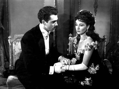 Kieron Moore y Vivien Leigh, en la versi&oacute;n f&iacute;lmica de Ana Karenina dirigida en 1948 por Julien Duvivier. 