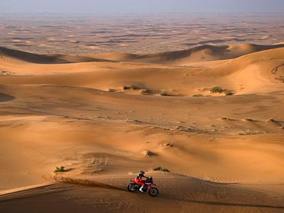 Joan Barreda, piloto de Honda, durante el Rally Dakar en Arabia Saudí.