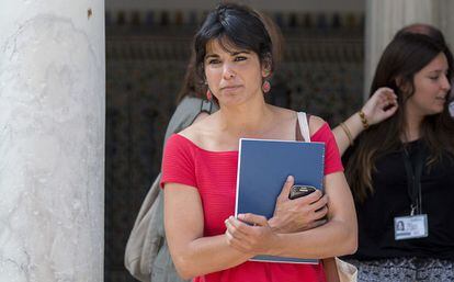 Teresa Rodr&iacute;guez llega el pasado mayo al Parlamento andaluz.
