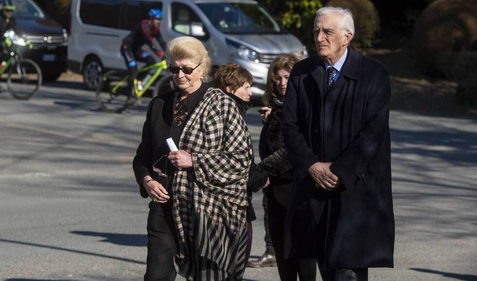Margherita Agnelli y su marido Serge de Pahlen, en el funeral de su madre el pasado 25 de febrero en Turín.